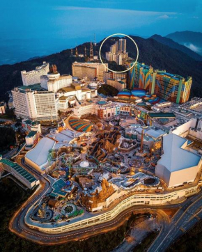 Genting Hilltop Homestay King & 5 framed bed for 7